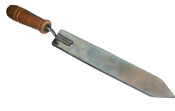 Uncapping knife
